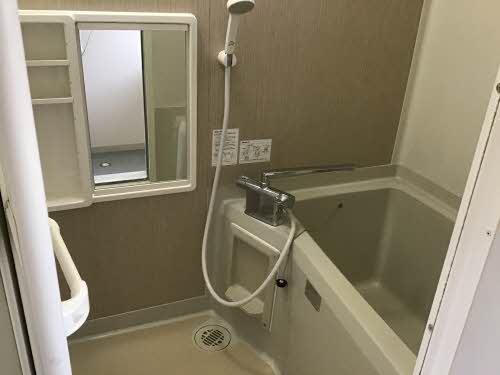 ディアス瓜田 A102号-8