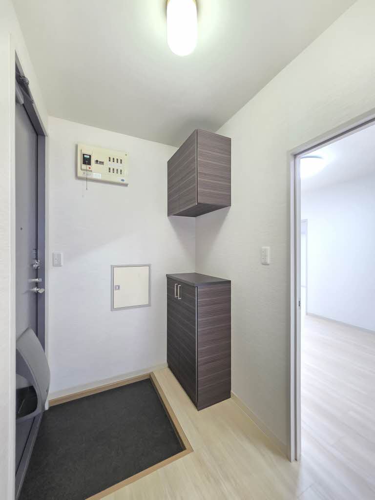 コモンシティ瀬名川 C201号-8