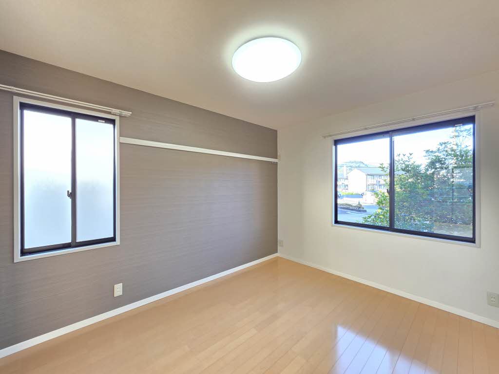 コモンシティ瀬名川 E102号-3