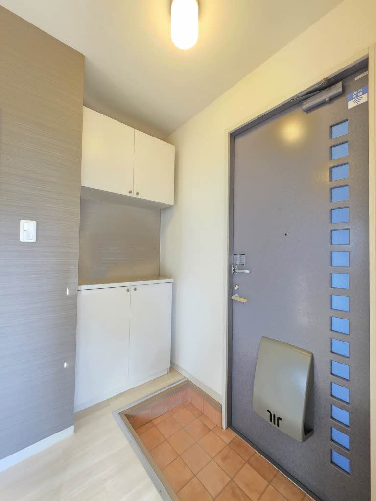 コモンシティ瀬名川 E102号-8