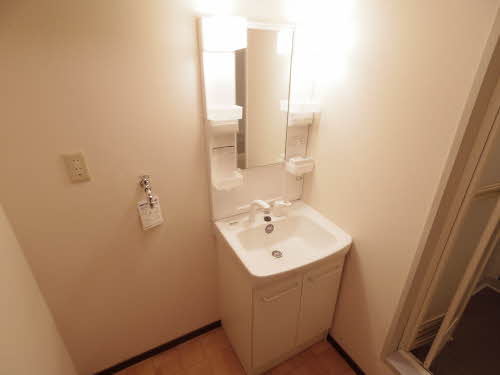 リブェールカモリ B101号-13