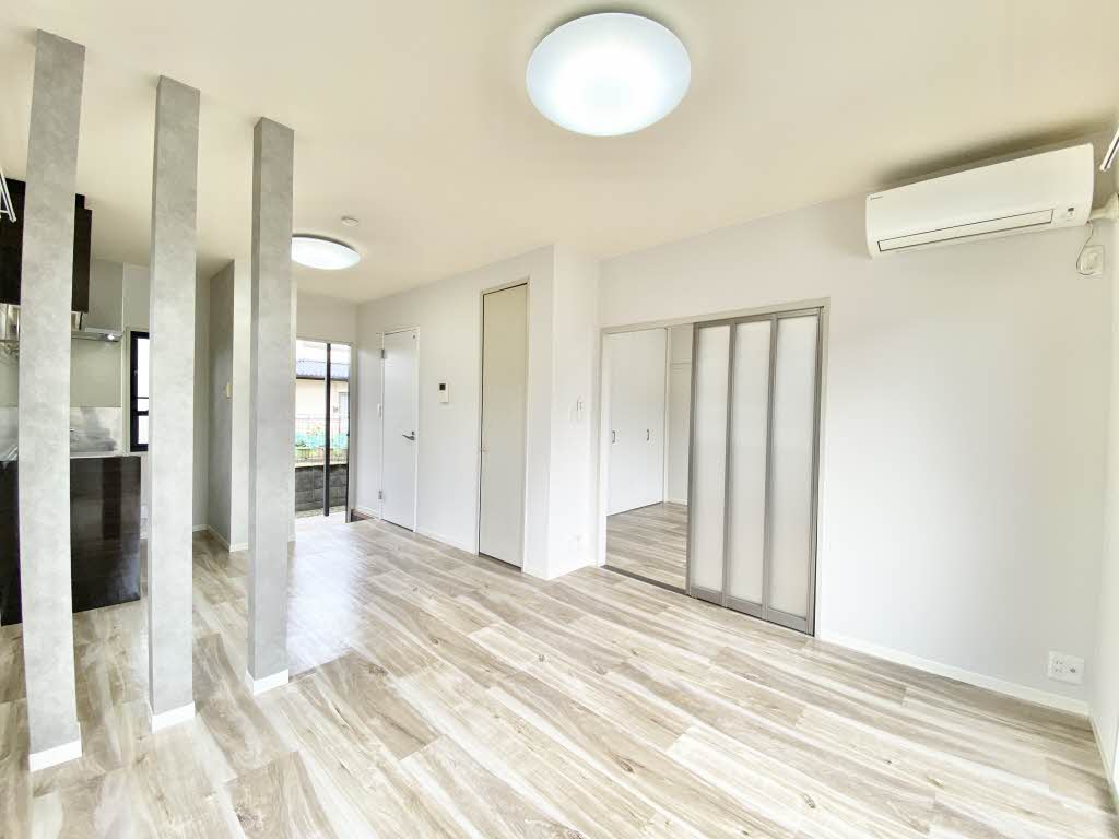 ファミール・メゾンⅡ 0102号-2