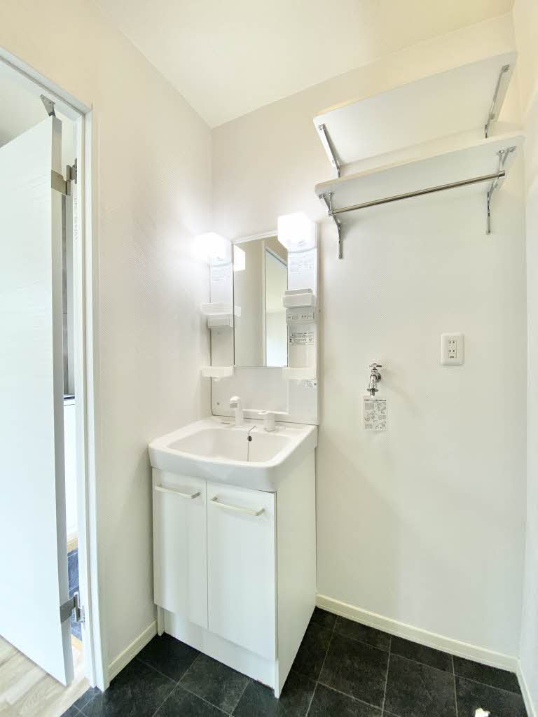 ファミール・メゾンⅡ 0102号-11