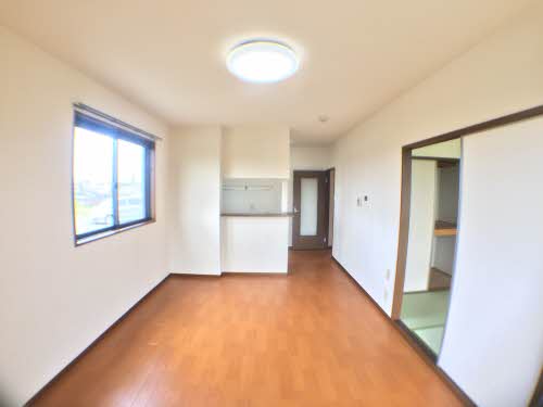 レーベン友生 0105号-2