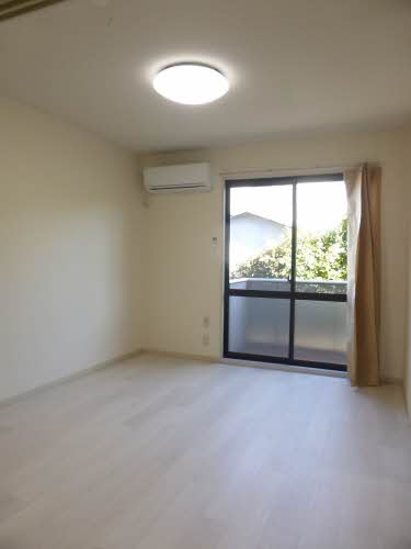 メゾン美果 B103号-8