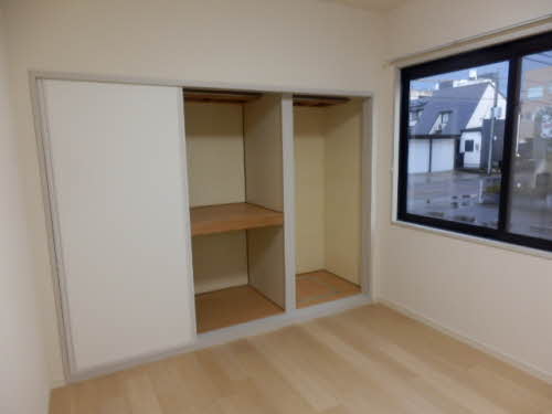 ハイタウン日の出 A102号-6