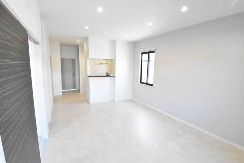 ハイタウン日の出 B103号-3