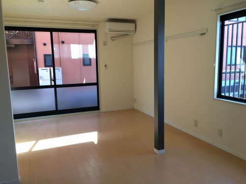 スインセラティ A102号-2