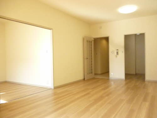 三渓ヒルズ C101号-3