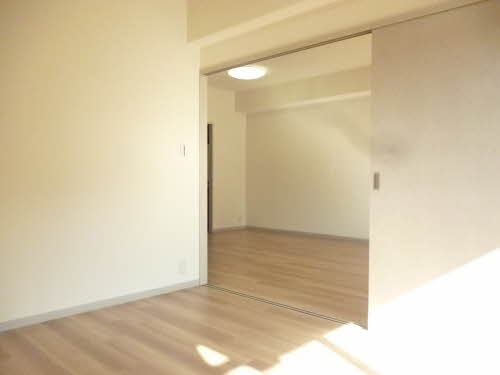 三渓ヒルズ C101号-4