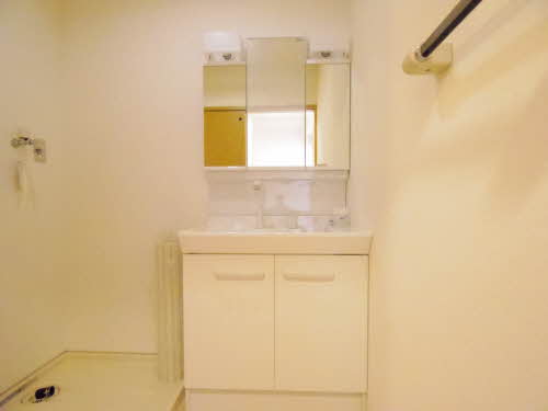 三渓ヒルズ E206号-7