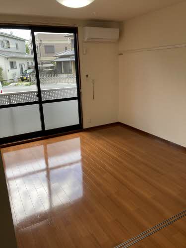 アベニュー向 B102号-4