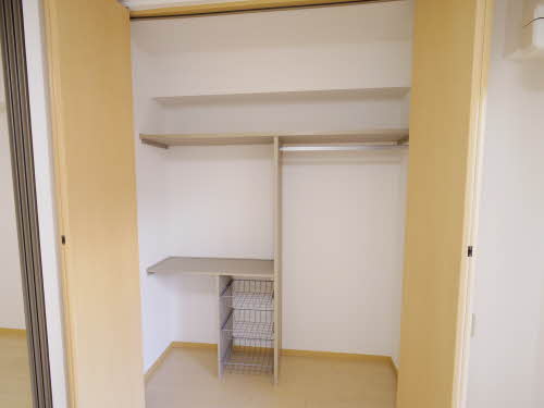 ＣＯＮＦＩＤＥＮＣＥ日比野 0304号-5