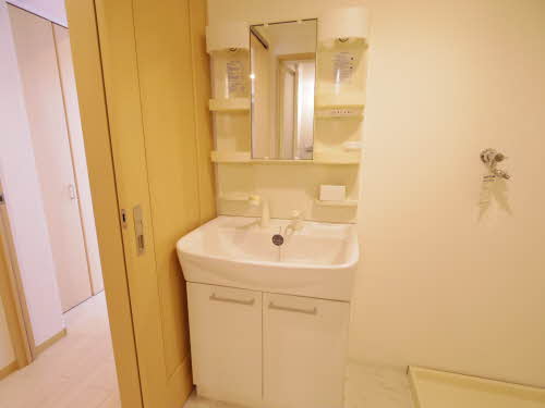 ＣＯＮＦＩＤＥＮＣＥ日比野 0304号-8