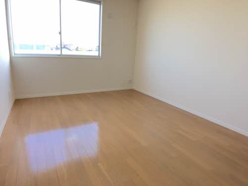 ユートピア東山 C201号-8