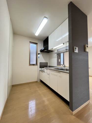 フローラルヒルズ B201号-4