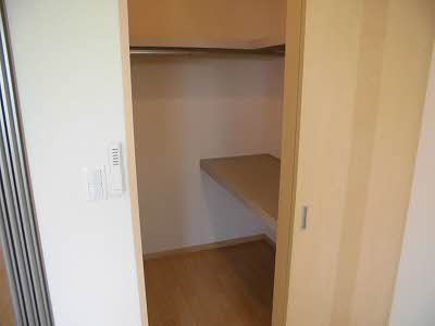 Ｖａｌｉｅｒ A203号-2