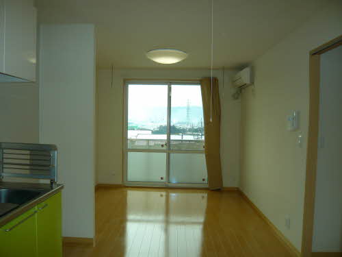 ディアス　シャイロ B203号-3