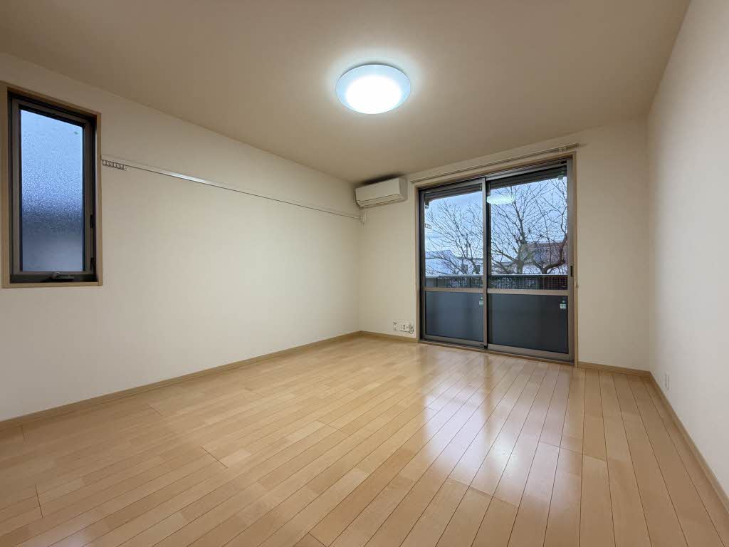 ソフィア　ナカツチ B206号-2