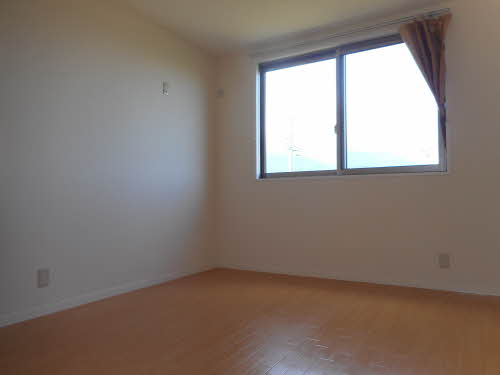 クロワール見附久保 D101号-12