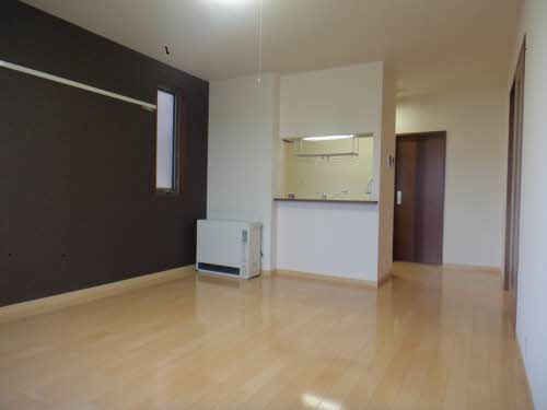 グランメゾン萌 A202号-6