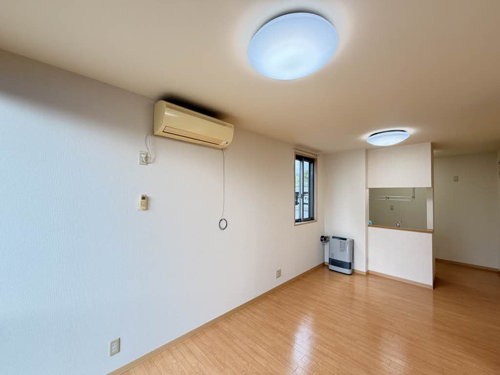 シャローム本郷 C102号-11