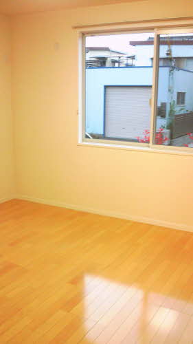 メゾンソラーナ A102号-10