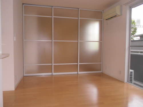 メゾンソラーナ A102号-15