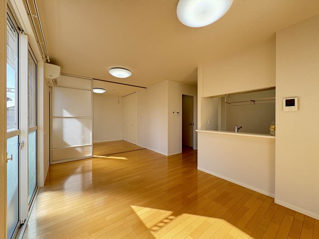 メゾンソラーナ A201号-2