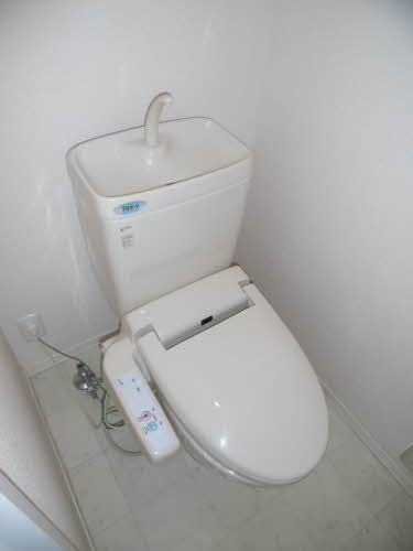 クレアーレ壱番館 A102号-5