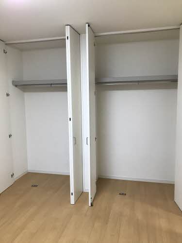 アーバンスクエア E201号-12