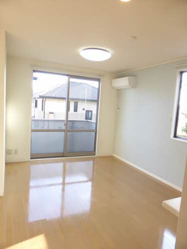 アイリス E201号-3