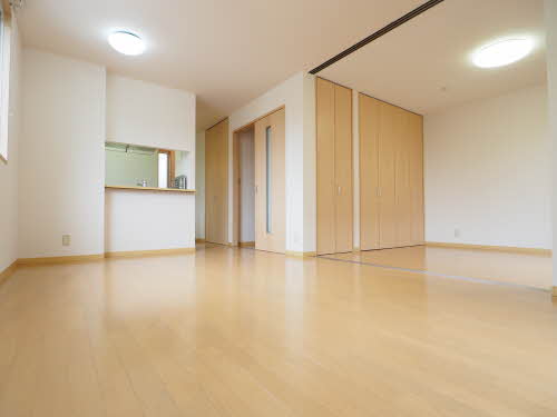 パークヒルズ A102号-6