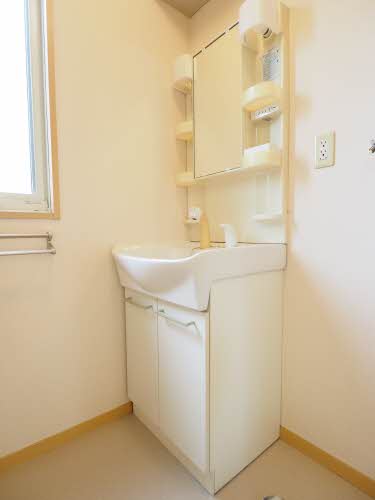 パークヒルズ A102号-10