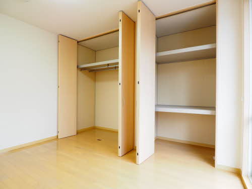 パークヒルズ B103号-4