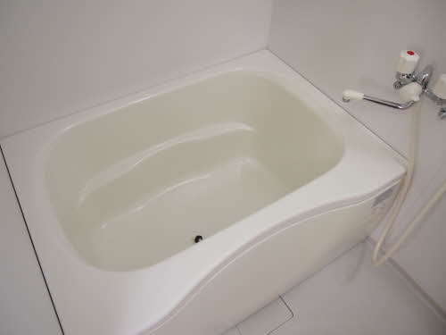 メゾン・エルミオーレ 0202号-9