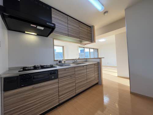 サニーサイド東山 A301号-4