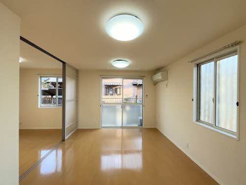 ソレアード B102号-5