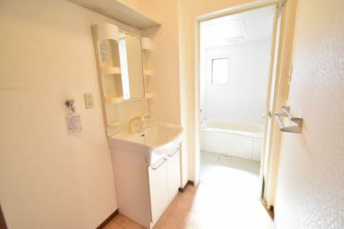 アトリオ西町 A102号-10