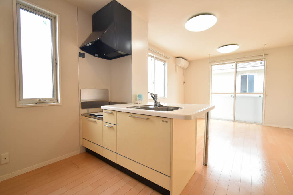 サニーコート B201号-5