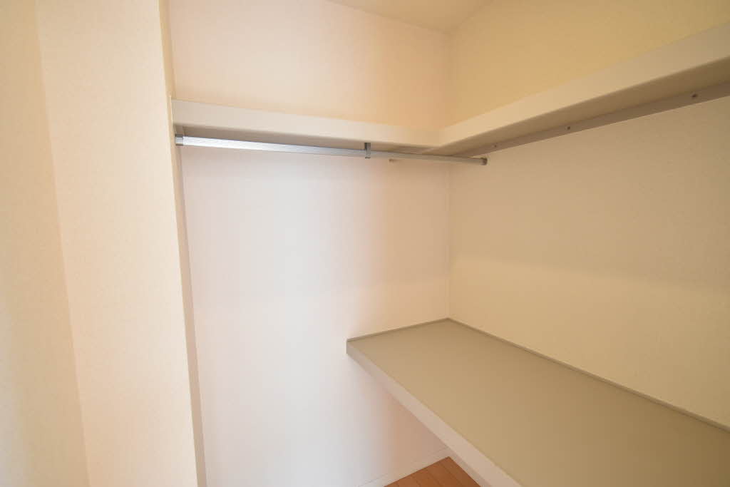 サニーコート B201号-11