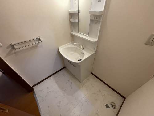 ブランドール余野 0101号-9