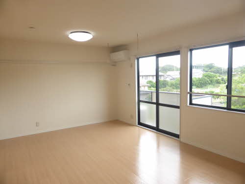 アンダンテ C202号-3