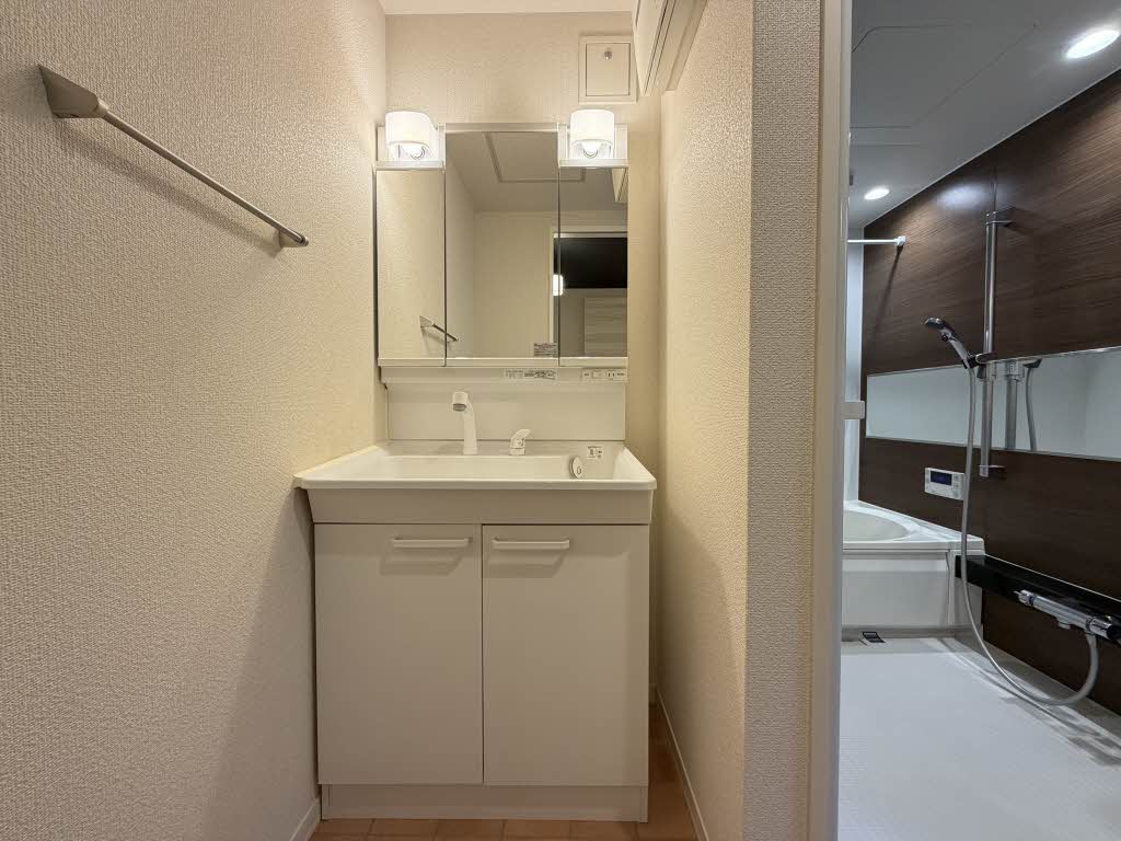 サンタプレイスＭ 0102号-5