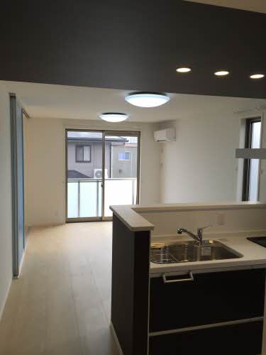 ピエトラ　ミリアーレ B202号-2