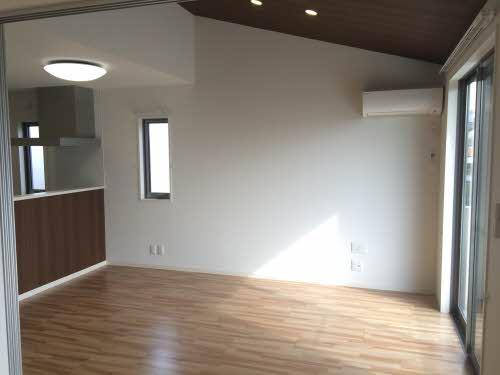 メゾン　ド　アヴェニール 0201号-4