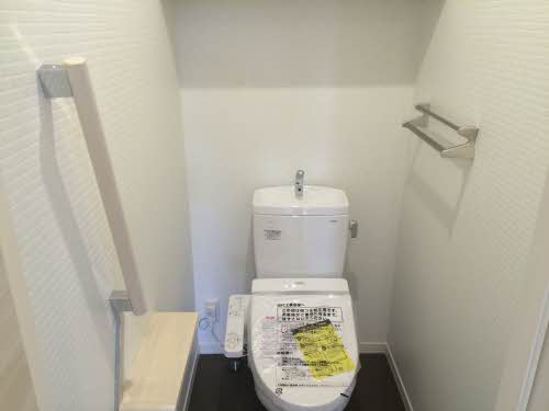 メゾン　ド　アヴェニール 0201号-9