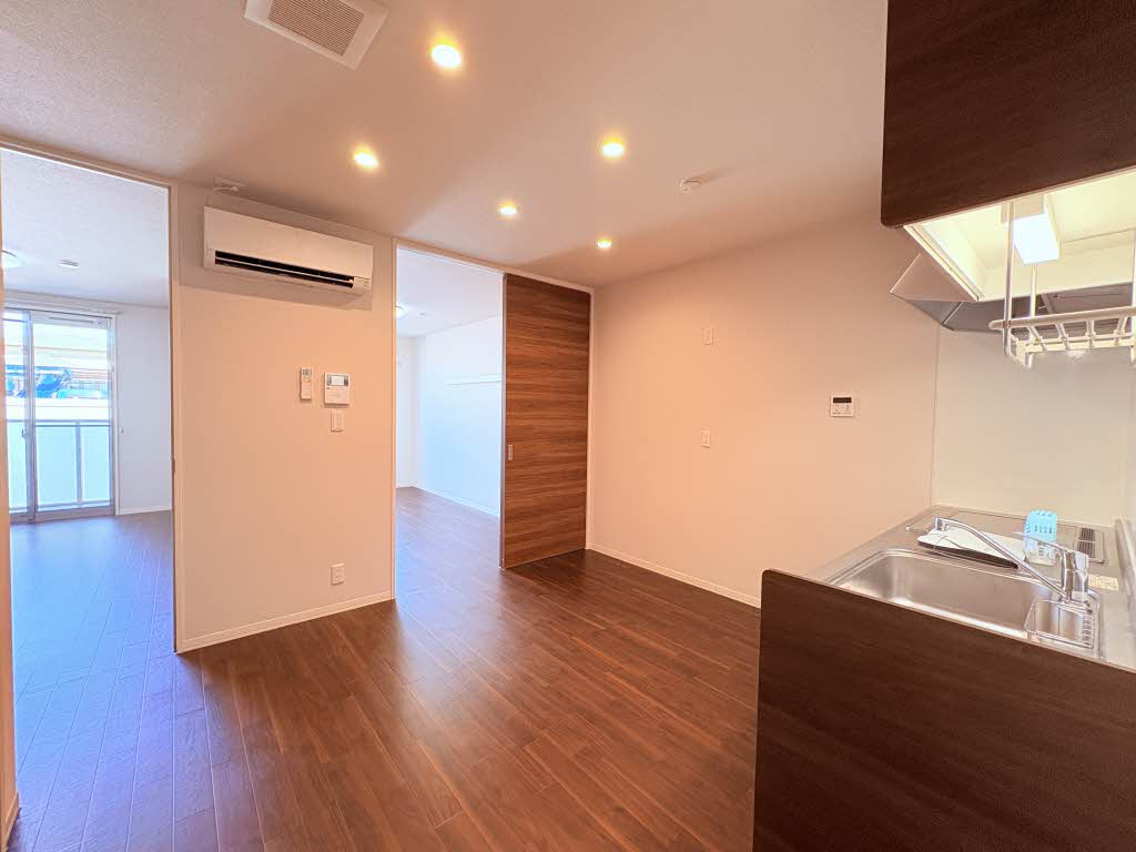 AmiCourt 0102号-14