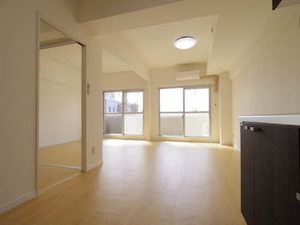 ファミール六番 0402号-2