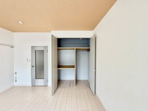 コアロード佐藤 A105号-6